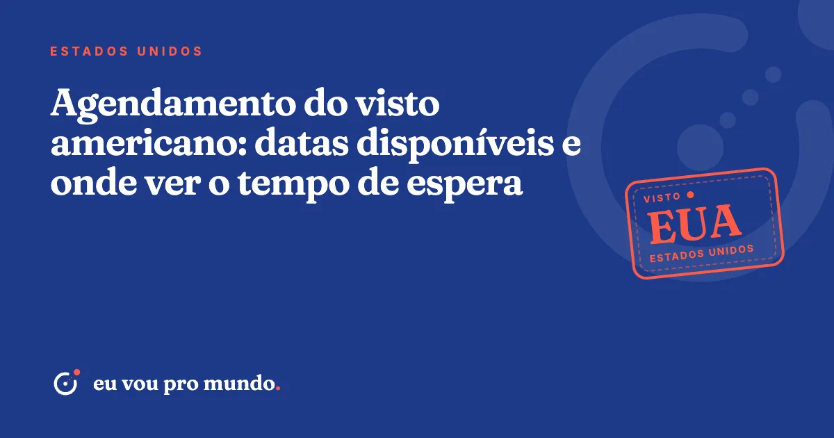 Pessoa consultando no notebook o calendário de datas disponíveis para agendar a entrevista do visto americano