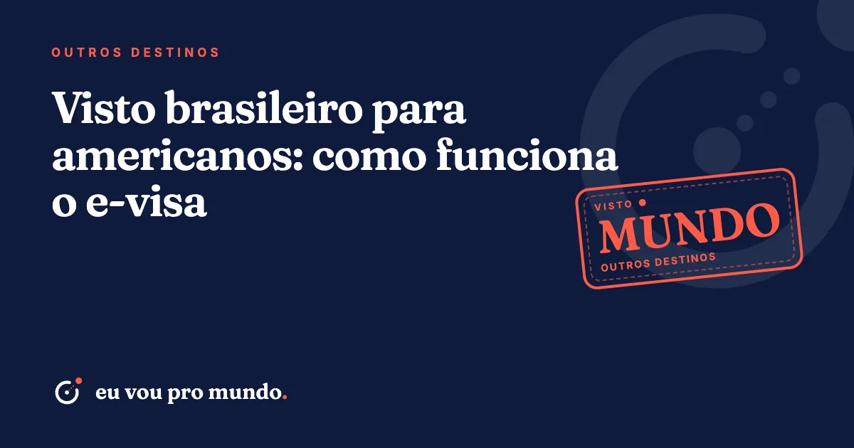 Casal brasileiro e americano conferindo passaporte dos EUA e pedido de e-visa brasileiro no notebook