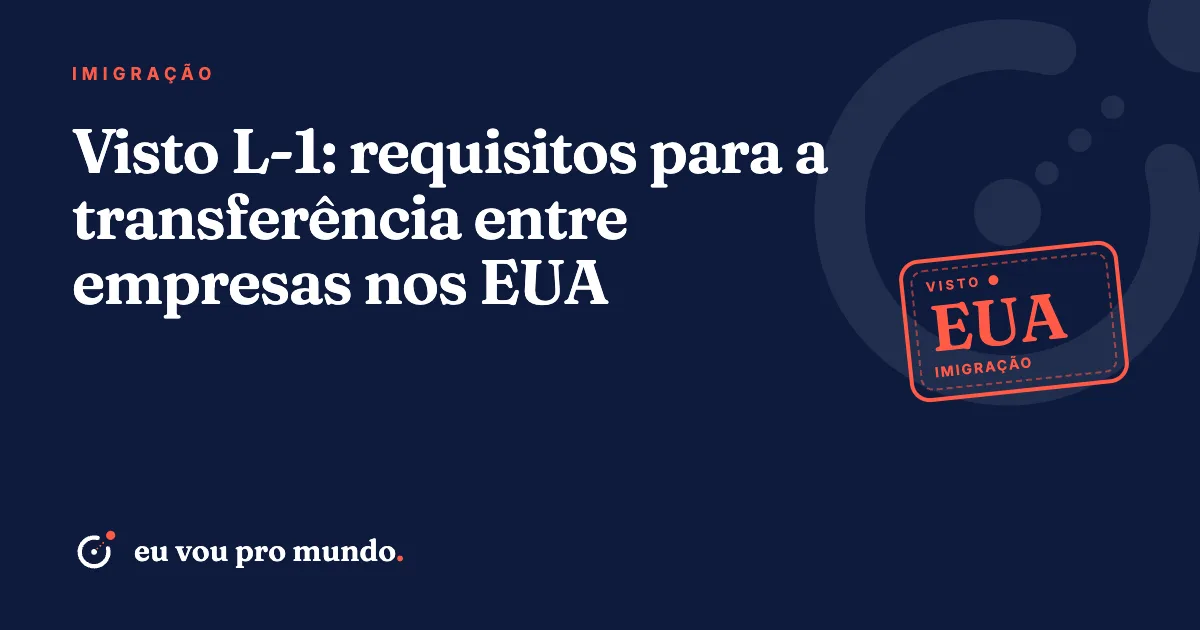 Profissional brasileiro com passaporte e crachá corporativo em escritório, preparando transferência para os EUA