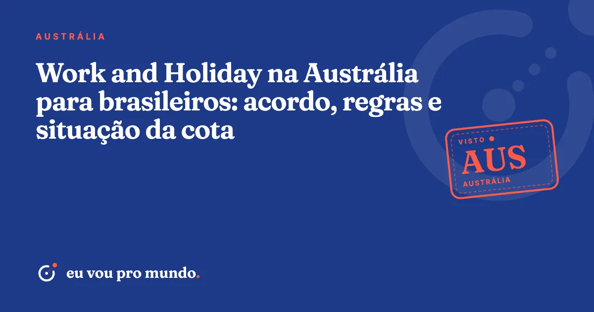 Jovem brasileira com mochila observando a Opera House de Sydney durante viagem de Work and Holiday na Austrália